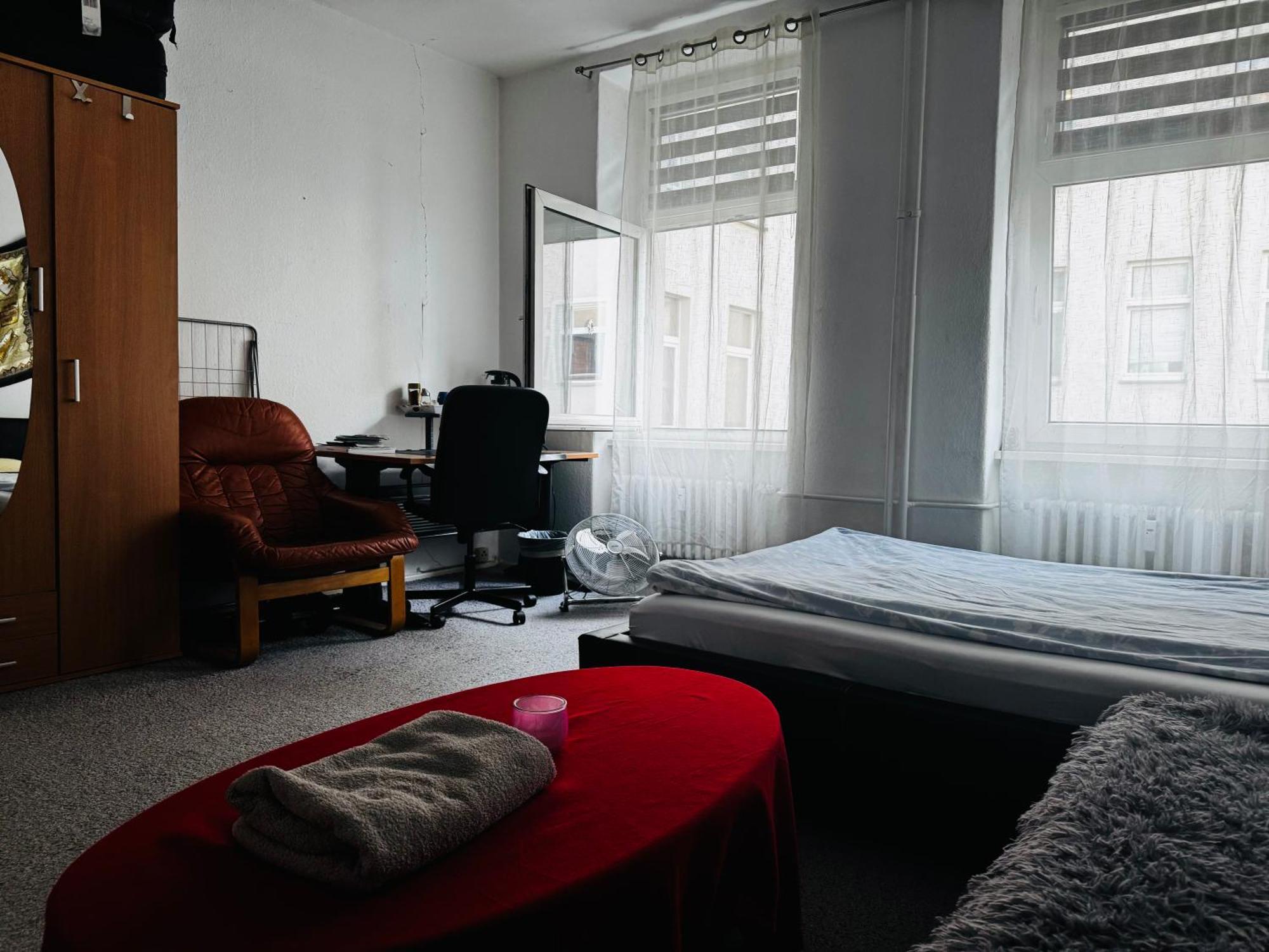 A Cosy, Super Quiet In Wedding Campingplatz Berlin